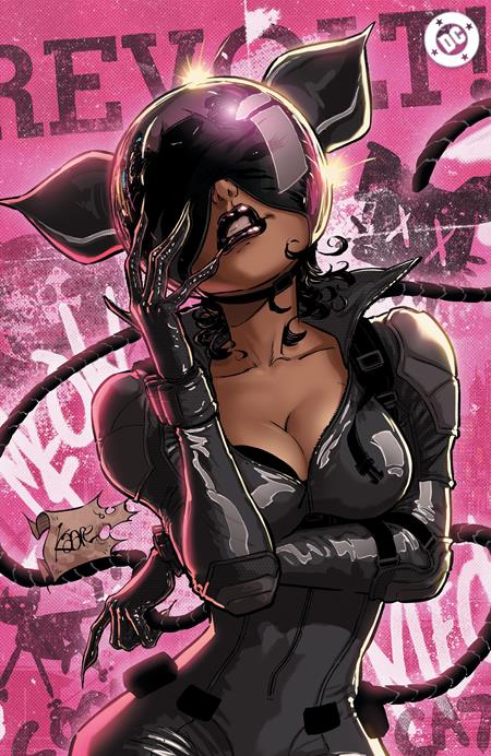Absolute Catwoman #1 Second Printing CVR C Kaare Andrews Foil Card Stock Variant featuring premium foil cover artwork by Kaare Andrews showcasing Selina Kyle in the DC Comics Absolute Universe.